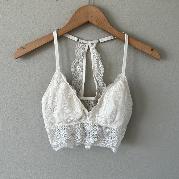 Gilly Hicks Cream Lace Racerback Bralette Lightly Padded Medium - Picture 2 of 14